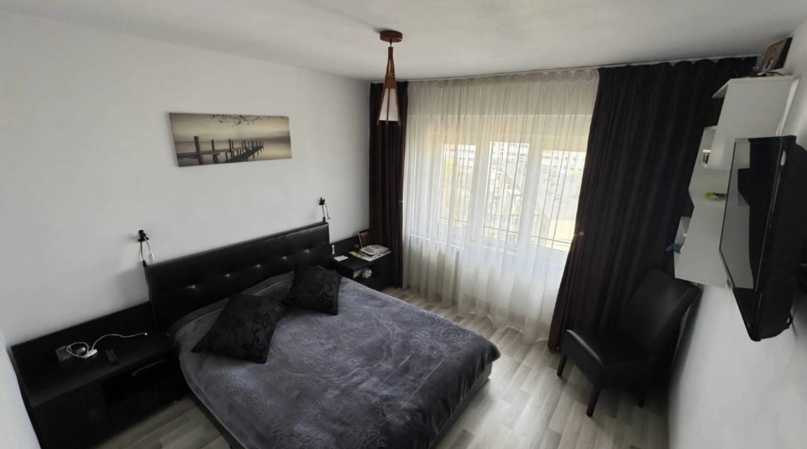Oferta Apartament, 3 camere decomandat, 72 mp, Alexandru cel Bun, de vanzare,  Minerva imagine 1