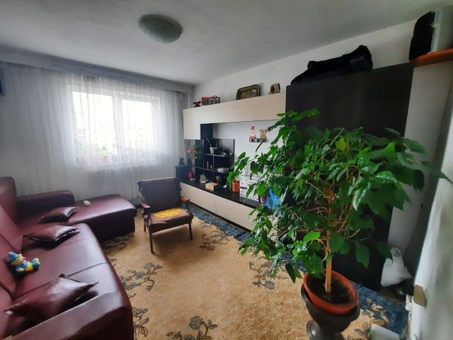 Apartament, 3 camere  semidecomandat,  50 mp, Maratei, de vanzare,  (Plaiului / Gradinita Floare de Colt) 162291