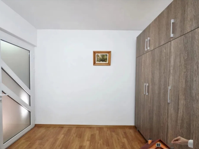 2 camere,  decomandat,  48 mp, de vanzare apartament in zona Canta,  (PROFI) 162668