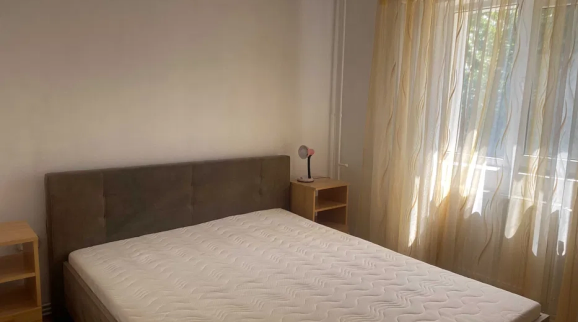 Oferta Apartament, 2 camere semidecomandat, 42 mp, Metalurgie, de vanzare,  Gradinari imagine 2