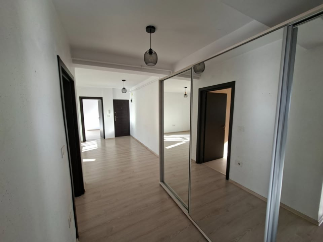 3 camere,  decomandat,  75 mp, de vanzare apartament nou in zona Popas Pacurari,  (Valea Lupului- 900m de rond Mall Moldova) 163478