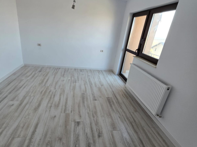 Casa, 3 camere, 90mp, Miroslava, de vanzare,  (2 km de Family Market) 147641