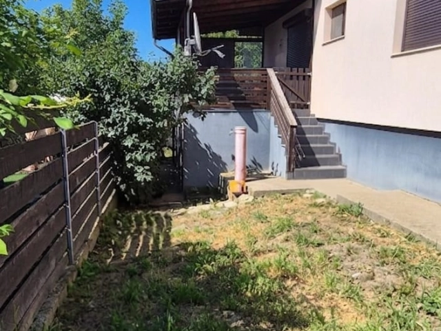 Apartament 3 camere - Visani