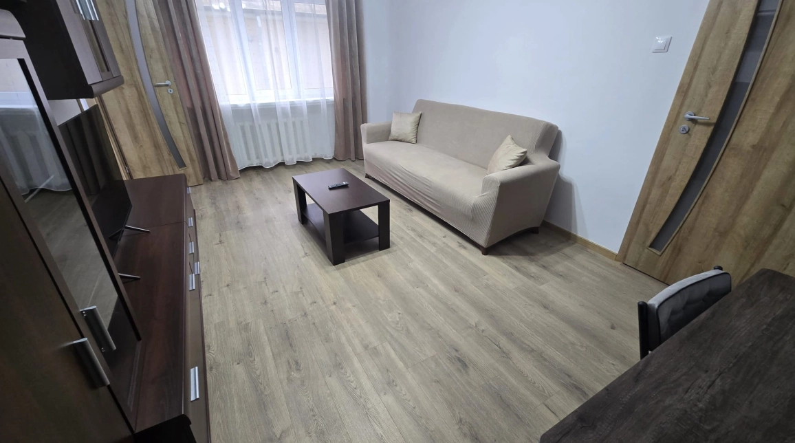 Oferta Apartament, 3 camere decomandat, 70 mp, Copou, de inchiriat,  Universitatea Al. I. Cuza imagine 4