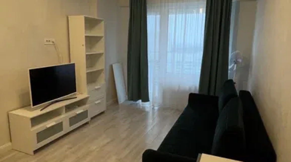 Oferta Copou apartament 66 mp, 2 camere, decomandat, de inchiriat,  Royal Town imagine 1