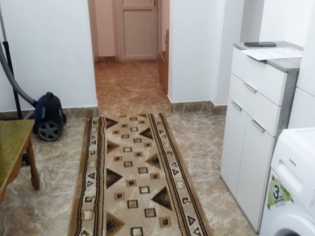 2 camere,  decomandat,  53 mp, de inchiriat apartament in zona Tatarasi,   161473