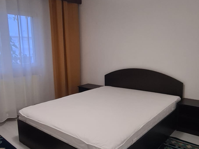 Apartament de inchiriat, 2 camere,  decomandat,  60 mp, Tatarasi,  (Piata 2 baieti ) 162225