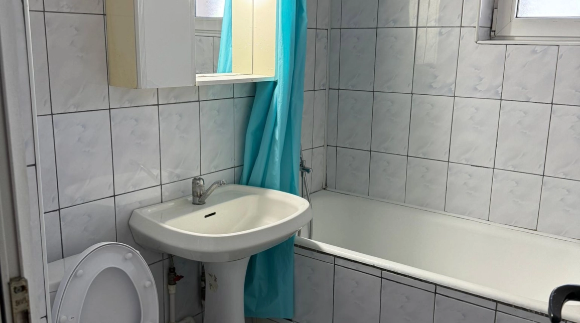 Oferta Dacia apartament 57 mp, 3 camere, decomandat, de inchiriat,  Coliba Moldovenlior imagine 4