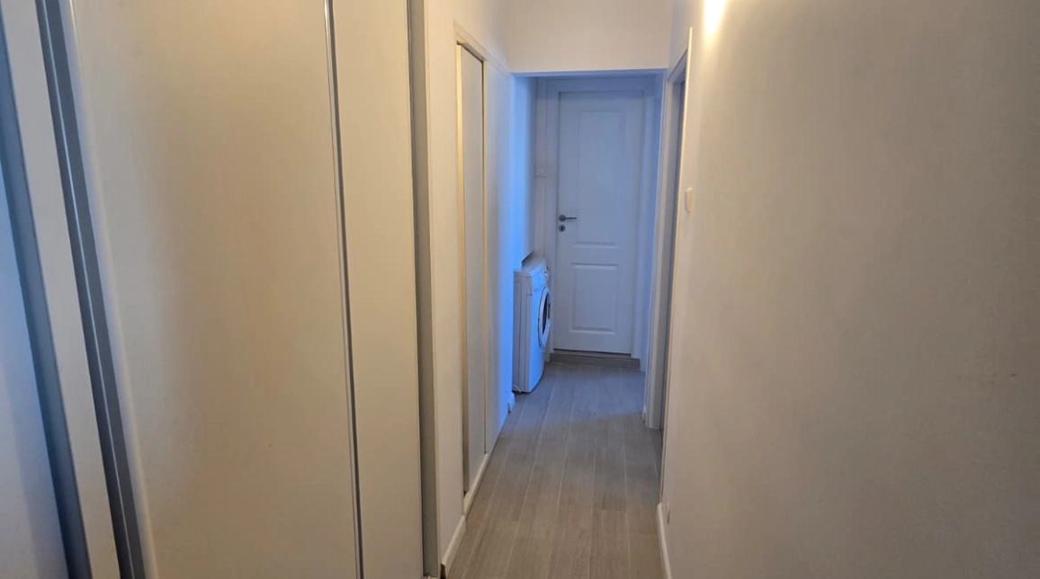 Oferta De vanzare apartament, 3 camere, decomandat, 70 mp, CUG,  Providenta imagine 8