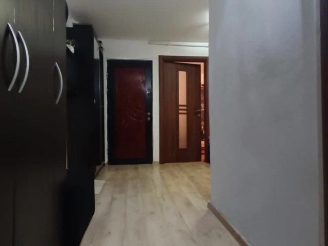 Apartament 3 camere - Nicolina