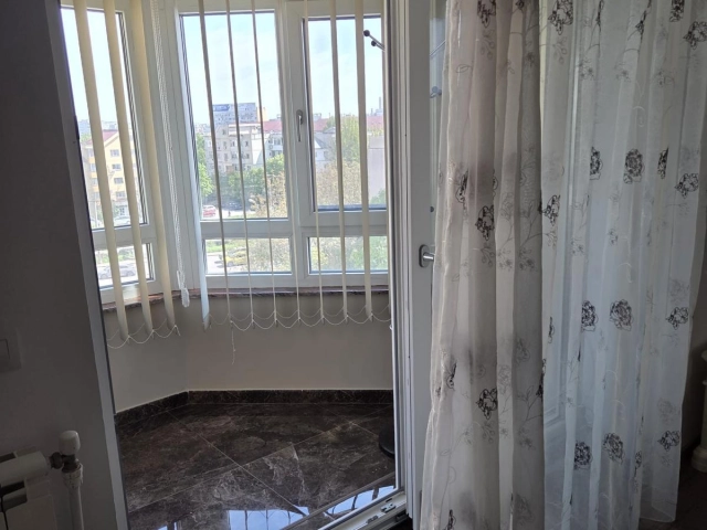 Apartament 3 camere - Nicolina