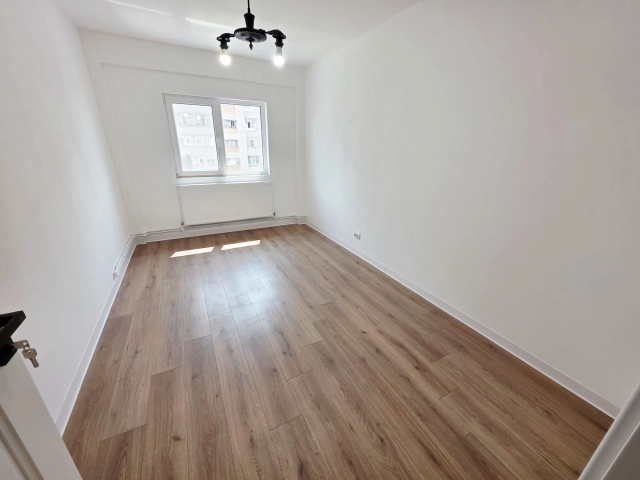 Apartament 2 camere - Alexandru cel Bun