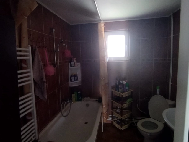Apartament 5 camere - Vinatori
