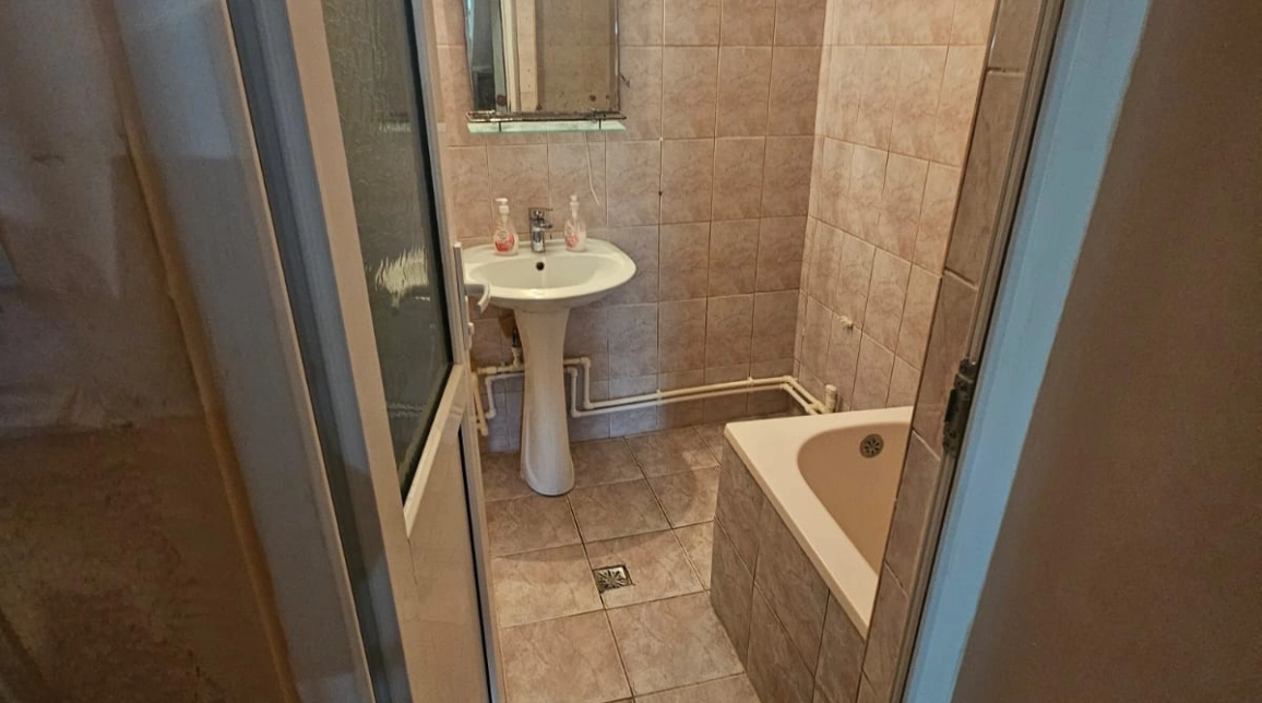 Oferta CUG casa 202 mp, 8 camere, de vanzare,   imagine 9