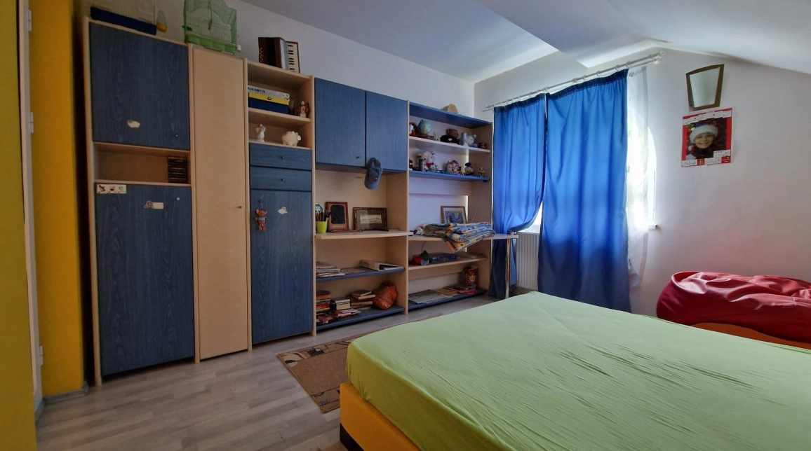 Oferta 4 camere, 180 mp, de vanzare casa in zona Bucium,   imagine 9