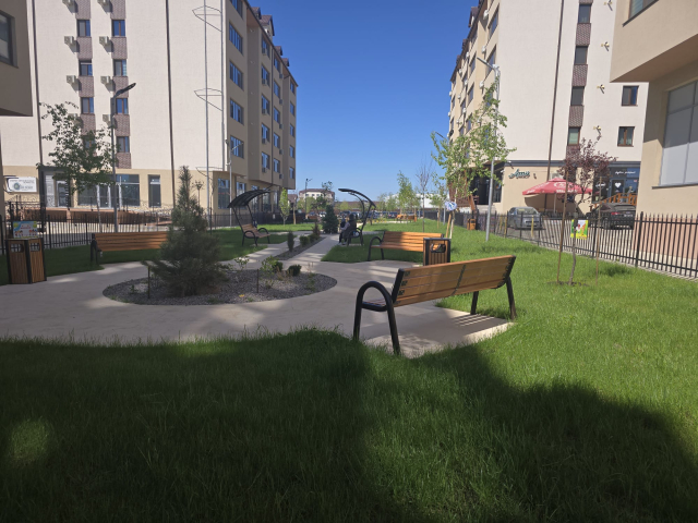 Spatiu comercial Popas Pacurari Complex Rezidential cu 400 de apartamente 270mp  162903