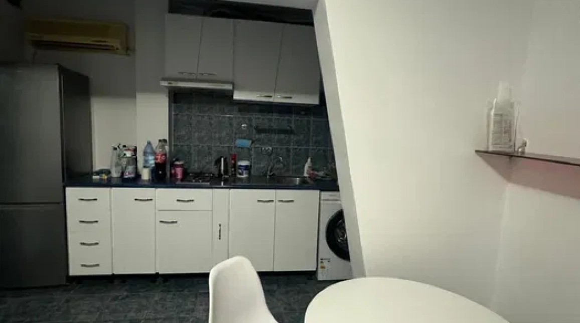 Oferta Apartament de inchiriat, 3 camere, decomandat, 52 mp, Tatarasi,  Piata Chirila imagine 3