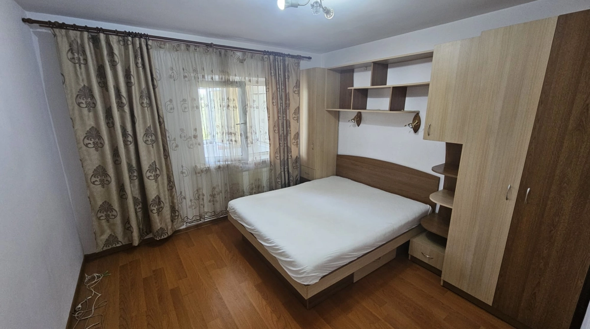Oferta 2 camere, decomandat, 58 mp, de vanzare apartament in zona Nicolina,  Nicolina 2 imagine 1