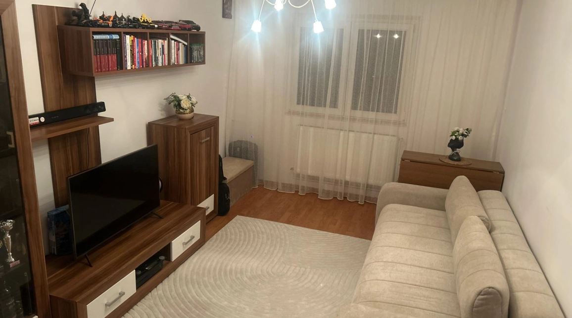 Oferta Apartament de vanzare, 3 camere, decomandat, 61 mp, Nicolina,  Lidl Nicolina imagine 1