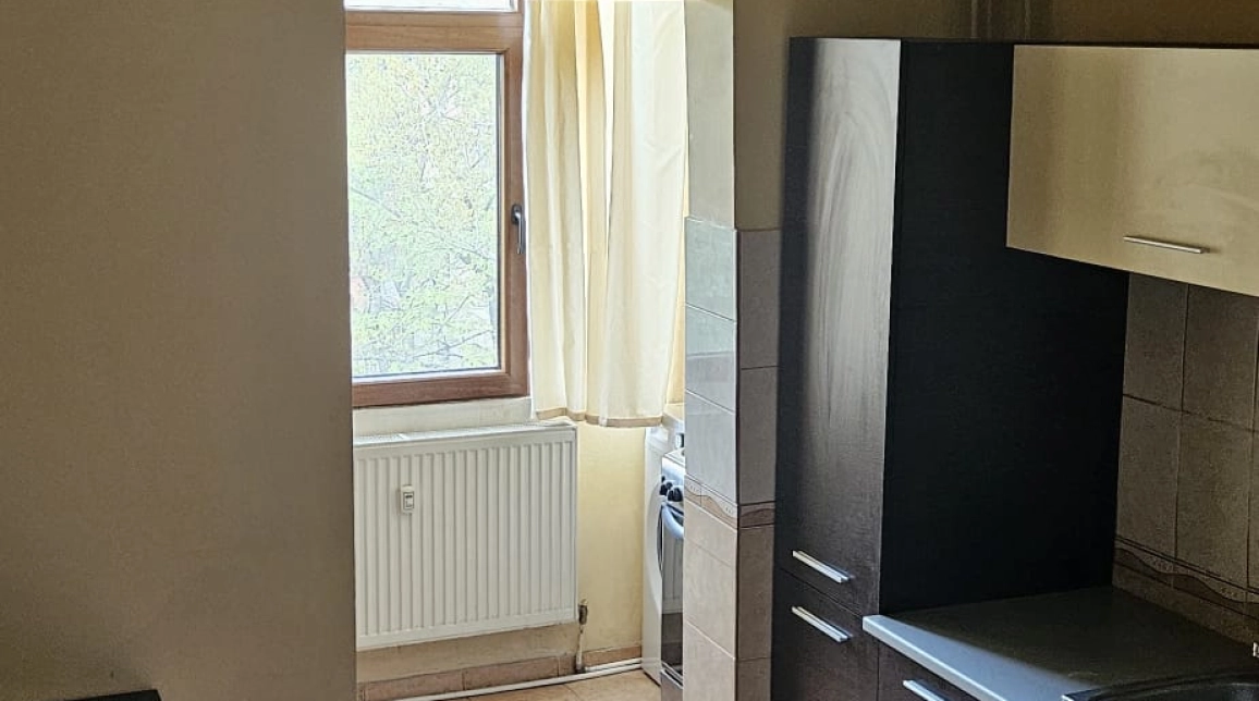 Oferta Apartament de vanzare, 1 camera, decomandat, 34 mp, Tatarasi,  Piata Doi Baieti imagine 2