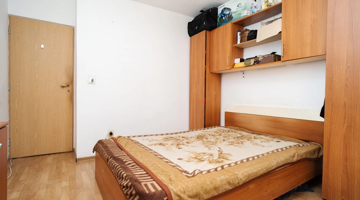 Oferta Apartament de vanzare, 3 camere, semidecomandat, 63 mp, Alexandru cel Bun,  Piata Voievozilor  INTABULAT imagine 2