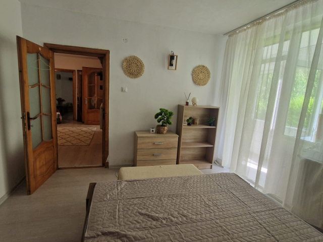 Apartament, 2 camere  decomandat,  55 mp, Precista, de vanzare,  (Scoala nr 4 / Piata Bistrita) 158246