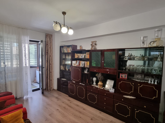 De vanzare apartament nou, 2 camere,  decomandat,  49 mp, Bucium,  (LIDL) 163007
