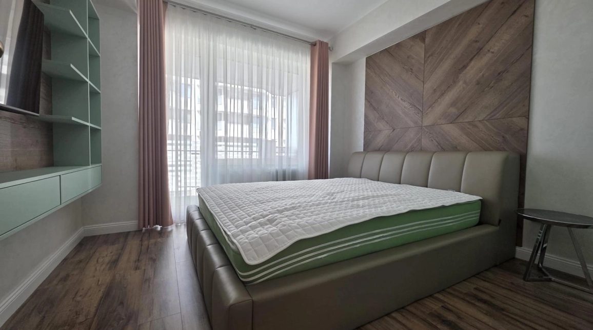 Oferta Copou apartament 90 mp, 3 camere, decomandat, de vanzare,   Complex Royal Town imagine 8
