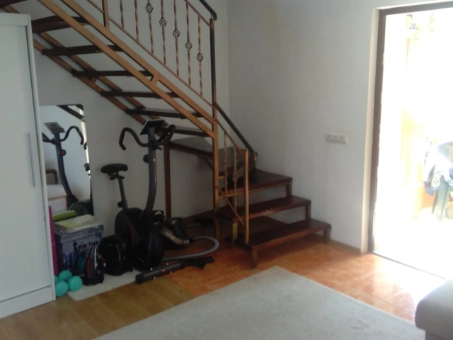 Apartament 5 camere - Sararie