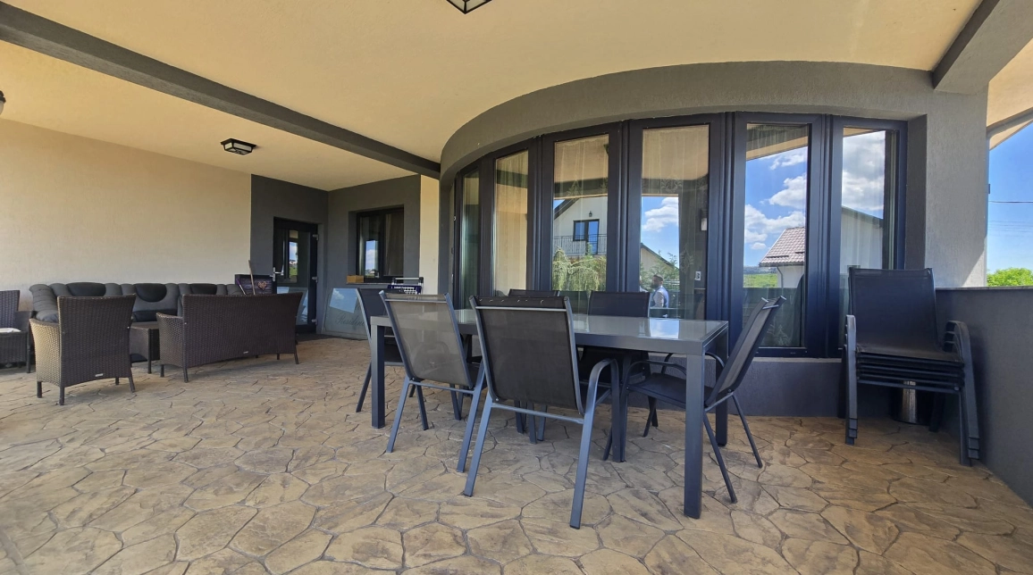 Oferta De vanzare casa, 5 camere, 180 mp, Visani,  700m de Freya imagine 19