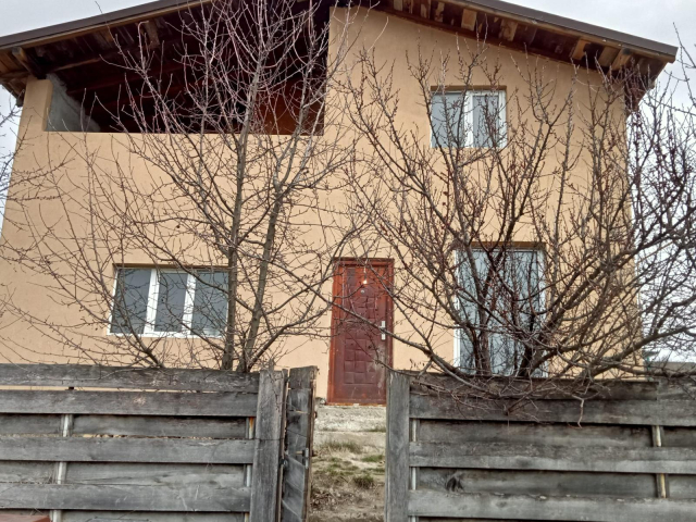 5 camere,  142mp, de vanzare vila in zona Pacurari,  (dupa Gradinita Paradis) 162483