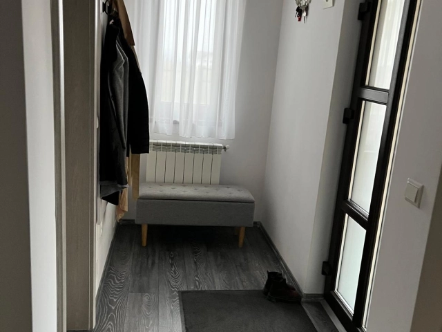 Apartament 4 camere - Valea Adanca