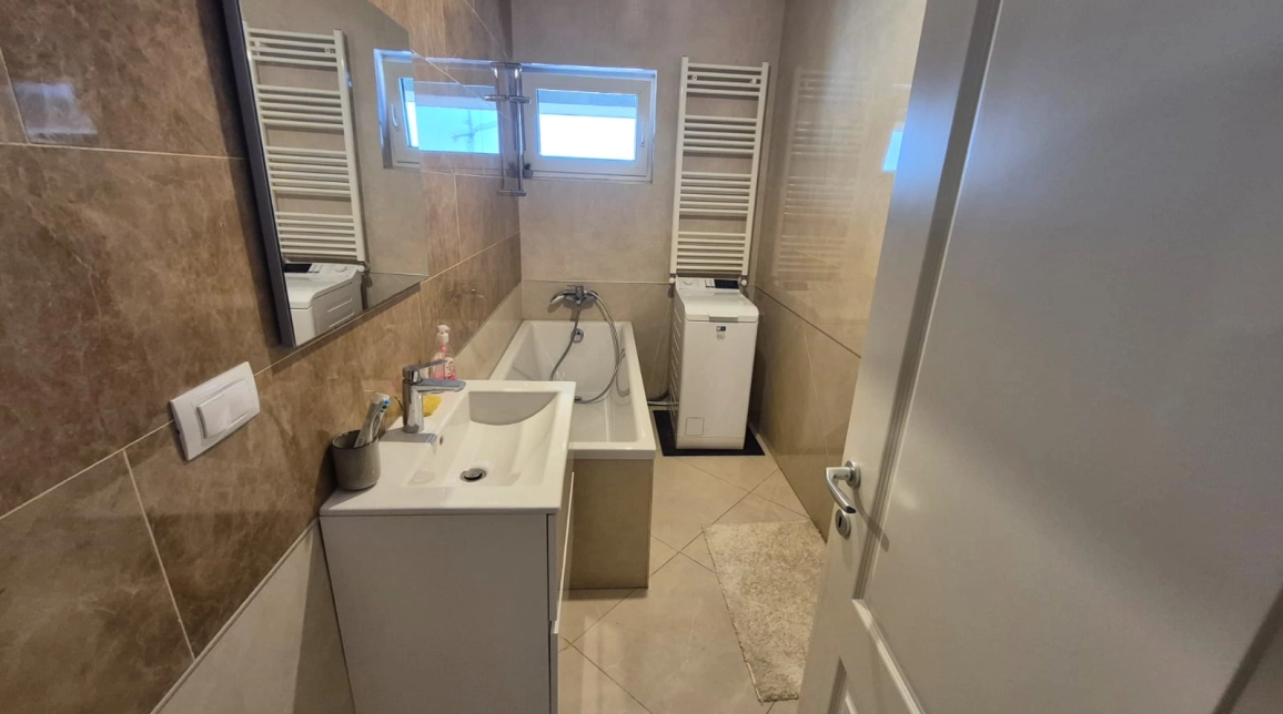 Oferta De inchiriat apartament nou, 2 camere, semidecomandat, 50 mp, Tatarasi,  Str Aurel Vlaicu imagine 9