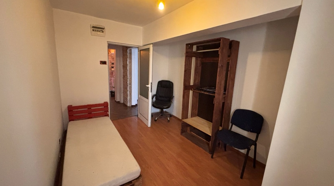 Oferta De vanzare apartament, 3 camere, decomandat, 71 mp, Gara,  Intersectia Arcu cu str. Garii imagine 5