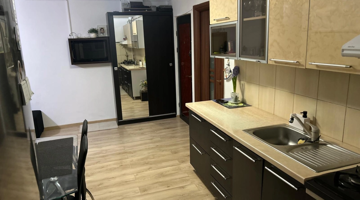Oferta Apartament de vanzare, 3 camere, decomandat, 61 mp, Nicolina,  Lidl Nicolina imagine 6