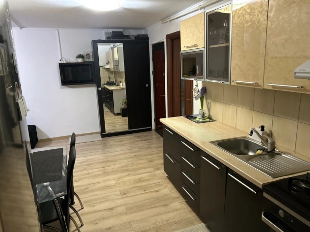 Apartament 3 camere - Nicolina