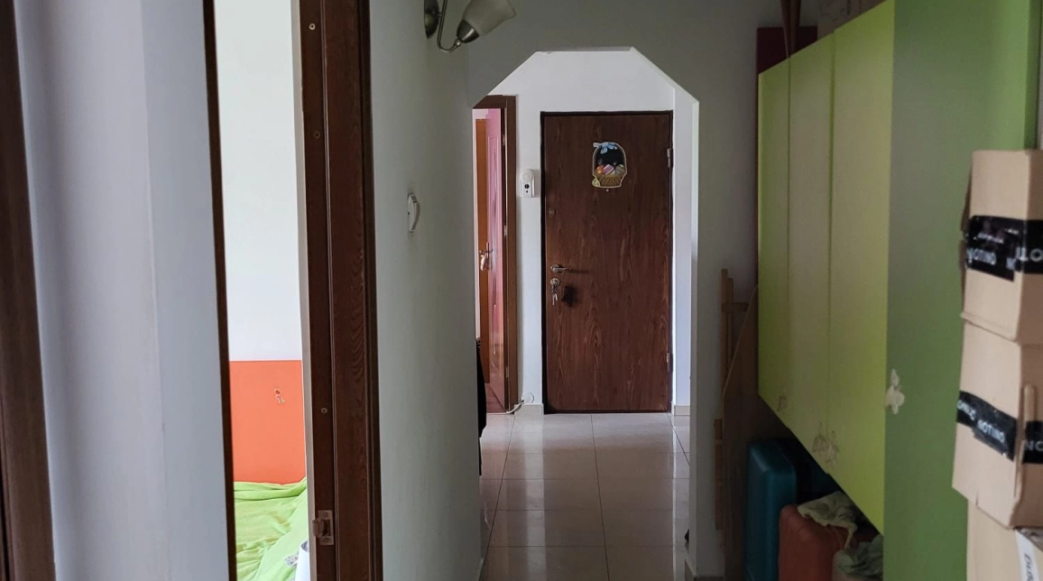Oferta Nicolina apartament 67 mp, 3 camere, decomandat, de vanzare,  Scoala Alecu Russo imagine 8