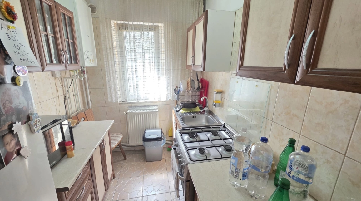 Oferta Apartament, 3 camere semidecomandat, 54 mp, Dacia, de vanzare,  Bicaz imagine 6