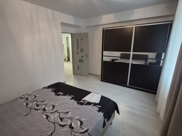 Apartament, 2 camere  decomandat,  54 mp, Galata, de vanzare,  (Platou Galata Sun City) 162676
