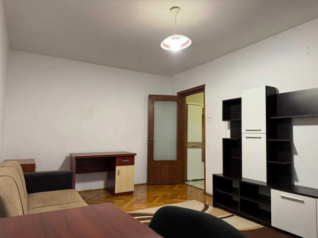 Apartament de inchiriat, 2 camere,  decomandat,  52 mp, Gara,  (Sos Arcu ) 161510