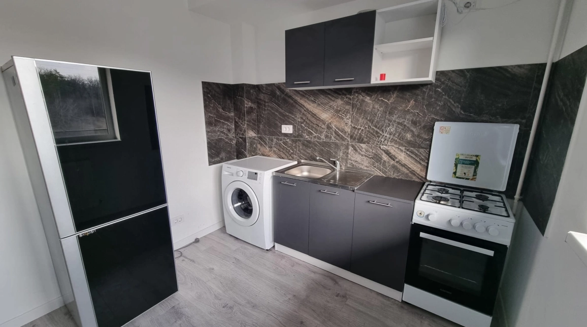 Oferta Apartament nou, 1 camera decomandat, 35 mp, Poitiers, de inchiriat,  Complex Manta Rosie imagine 5