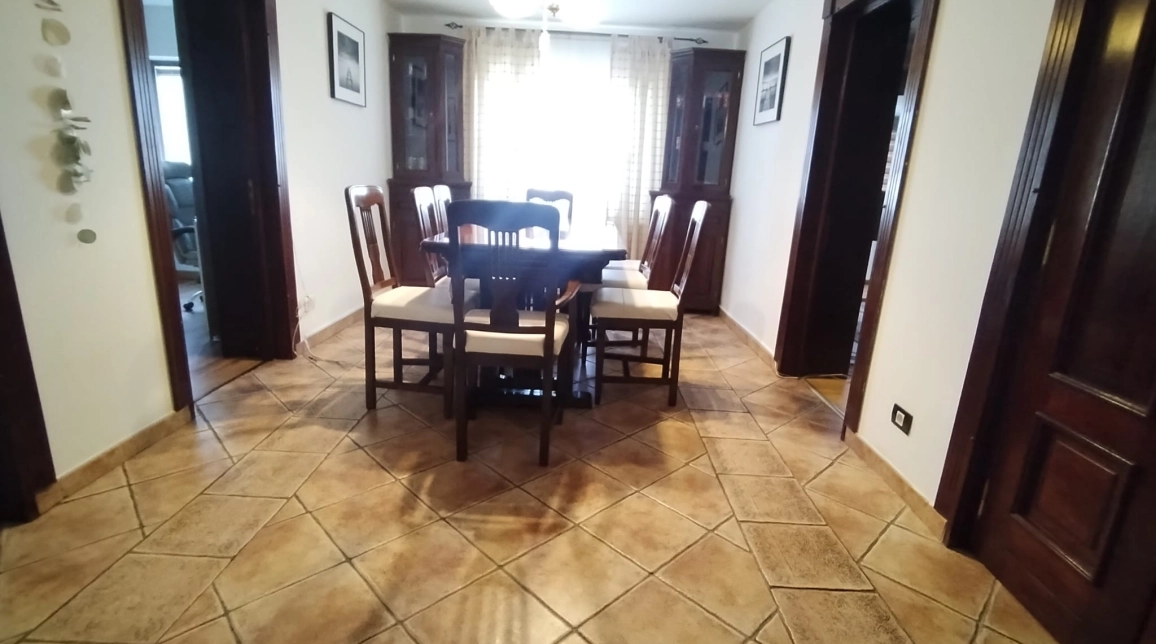 Oferta Apartament de inchiriat, 3 camere, decomandat, 98 mp, Centru,  TG Cucu imagine 6