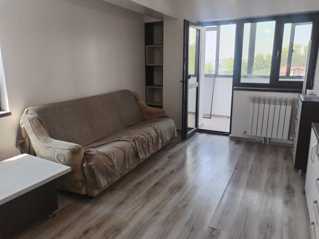 Apartament de inchiriat, 2 camere,  decomandat,  55 mp, Pacurari,  (Unicredit) 162735