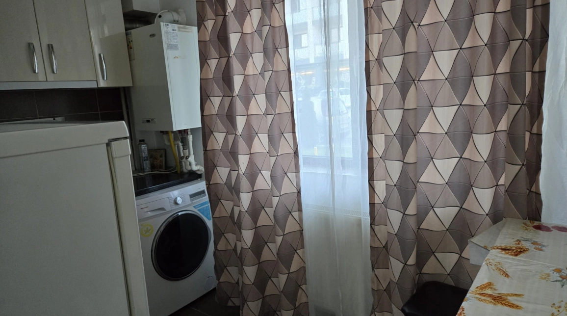 Oferta 1 camera, decomandat, 29 mp, de vanzare apartament in zona Valea Adanca,  5 drumuri imagine 2