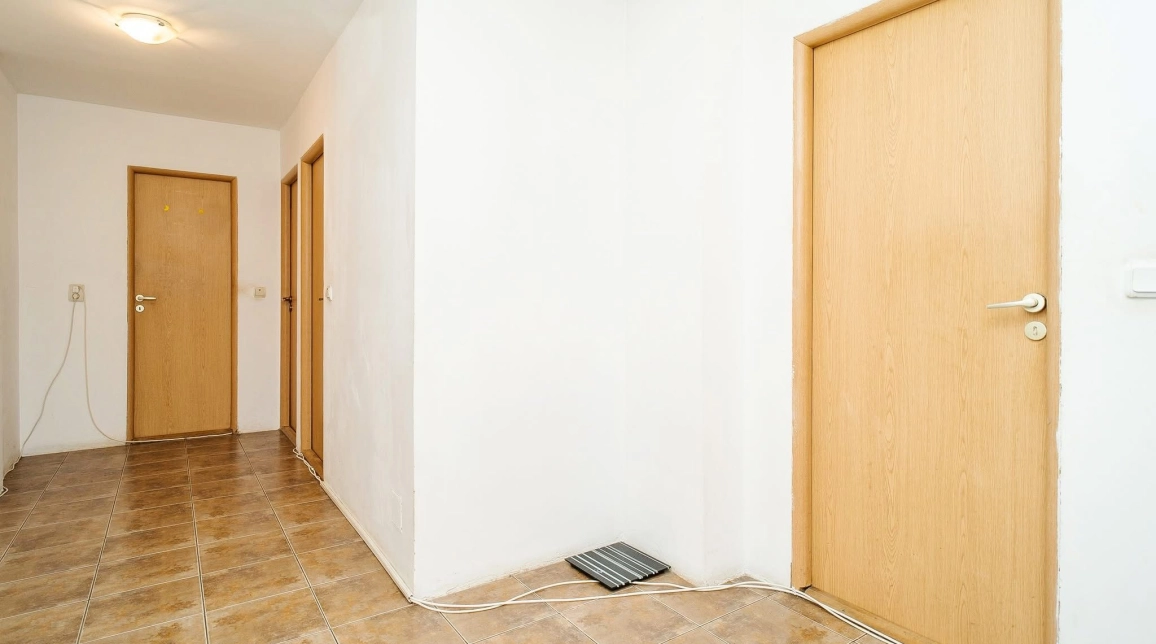 Oferta Apartament de vanzare, 3 camere, semidecomandat, 63 mp, Alexandru cel Bun,  Piata Voievozilor  INTABULAT imagine 8