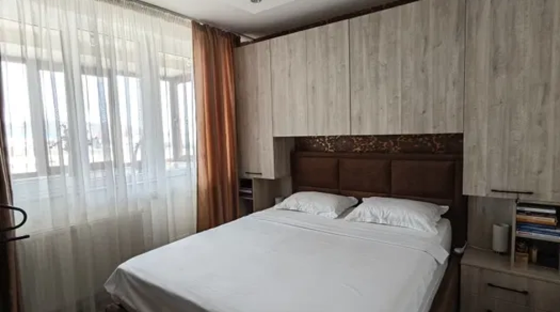 Oferta Calea Romanului apartament 50 mp, 2 camere, semidecomandat, de vanzare imagine 3
