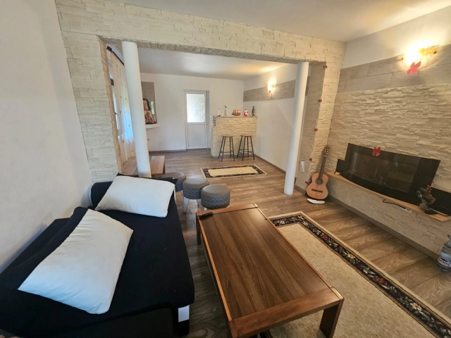 Apartament 8 camere - CUG