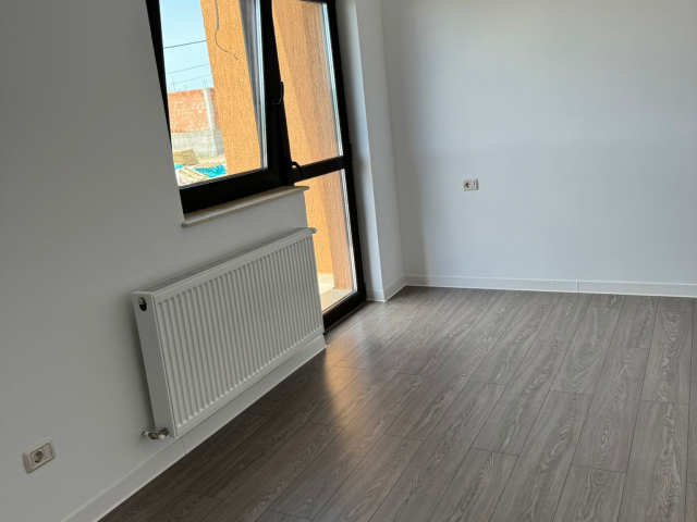 Casa de vanzare, 3 camere,  90mp, Miroslava,  (la 2.2 km de Primaria Miroslava) 161325