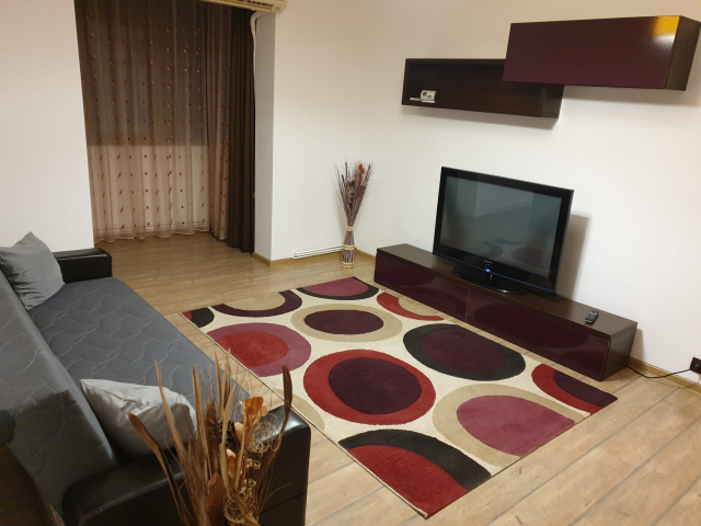 De inchiriat apartament, 2 camere,  semidecomandat,  42 mp, Podu Ros,  (Casa Sindicatelor ) 163447