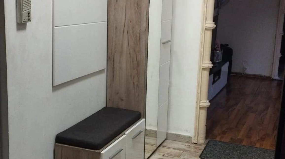 Oferta Apartament, 3 camere semidecomandat, 71 mp, Podu Ros, de vanzare,  Giratoriu Podu Ros imagine 3